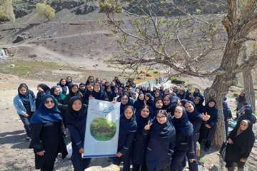 برگزاری جلسه آموزشی در خصوص سلامت روان برای دانش آموزان دبستان شهید سعیدی توسط مرکز سربندان به مناسبت هفته سلامت